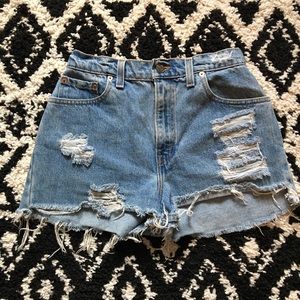 Vintage Levi’s High Waisted Denim Shorts